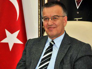 Akşehire Kent Meydanı yapılıyor