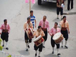Şenlik başladı