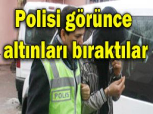 Soyulduklarını polisten öğrendiler