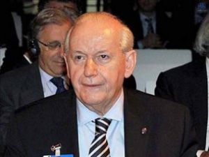 Şenes Erzik: Benden Başka Çare Yoksa Adayım
