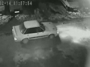 Güvenlik kamerasına takıldılar!