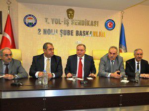 Yol-İş Emeklilik yaş haddini eleştirdi