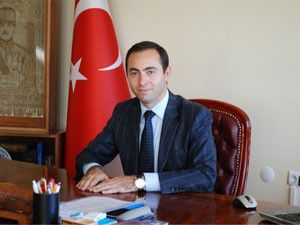 Sarayönünde öğrencilere para yardımı yapıldı