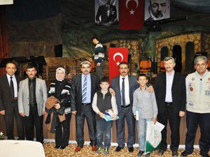 Öğrenciler ödüllendirildi