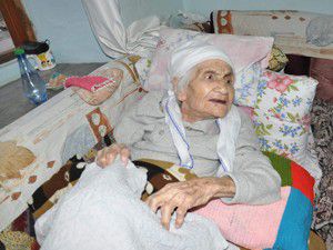 106lık nine yorgun kalbine yenik düştü