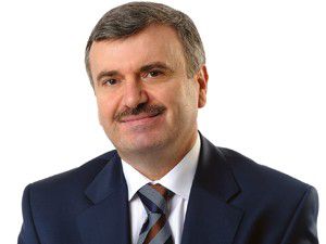 Akyürek YGSye girecek öğrencilere başarılar diledi