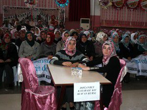 Beyşehirde Kız Kuran Kursları yarıştı