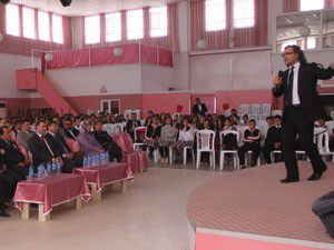 Moral ve motivasyon konferansı