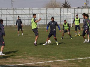 Konyasporda kritik Adanaspor maçı