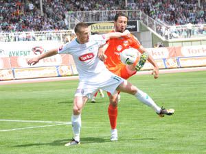 10 kişilik rakibe 2-0 mağlubiyet!