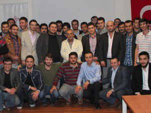 Genç MÜSİADda tecrübe paylaşım toplantısı yapıldı
