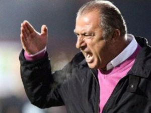 Trabzon beraberliği sonrası Terim patladı