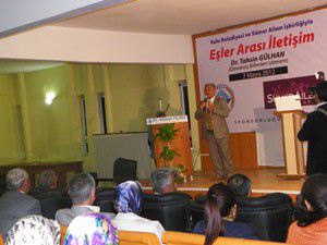 Kuluda, eşler arası iletişim konferansı