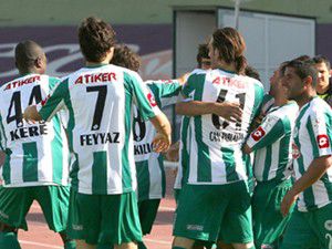 Konyaspor Play-off öncesi kampa girdi