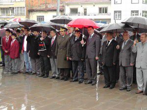 Beyşehirde etkinliklere yağış engeli