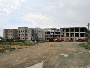 Akşehirdeki hastane inşaatı hızla yükseliyor