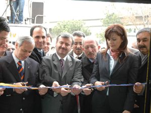 Ak Parti Seçim Koordinasyon Merkezi Hizmette