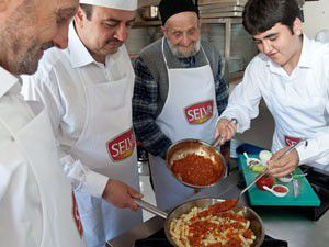 Selva, dört nesli Babalar Gününde buluşturdu