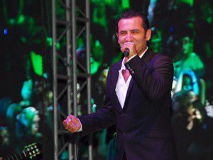 Ferhat Göçerden muhteşem konser