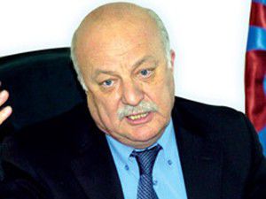 Sadri Şener Galatasarayı topa tuttu!