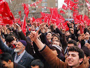 Saadet Partisinde kulisler hareketlendi