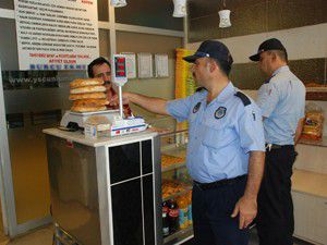 Zabıtadan ekmek gramajı denetimi