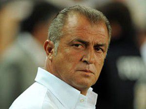 Terim 7 futbolcunun biletini kesti