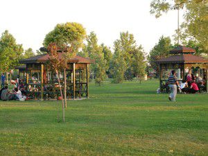 Karatayın parklarında iftar telaşı