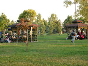 Karatayın parklarında iftar telaşı