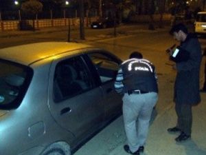 Dinlenme Tesisindeki otomobilden hırsızlık