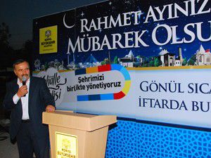 6 mahalle iftar programlarında buluştu
