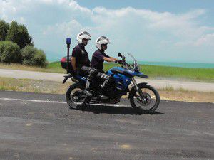 Sahilde jandarma motorize asayiş timleri görevli