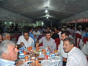 Belediye Başkanı Kaleden siyasilere iftar