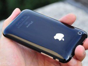 iPhone 4 ve 4Slerin fiyatı düşüyor