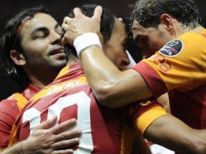 Selçuk İnan devleri geride bıraktı