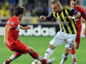 Fenerbahçe tura uzandı ama tutamadı