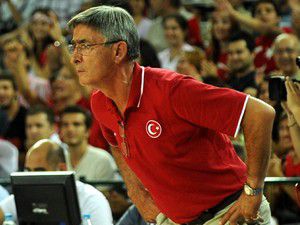 Tanjevic: "Üzerimizde büyük baskı var"