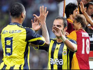 Kanarya ve Aslan yüzleri güldürdü