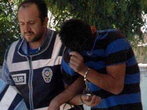 Polise sahte kimlik gösterdi, tutuklandı