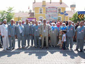Sarayönünde 51 hacı adayı dualarla uğurlandı