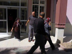 Beyşehirde hırsızlık zanlısı iki kadın tutuklandı.