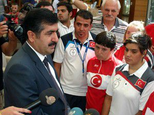 Vali Doğandan Özel Sporculara ziyaret