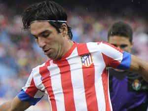 Arda Turan takımdan ayrı çalıştı!