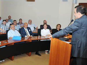 Öztürk ekonomik değerlendirmelerde bulundu