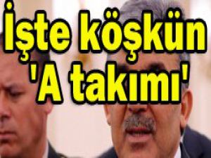 Gülün arkasındaki danışmanlar