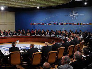 NATO Suriyeyi uyardı!