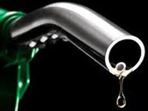Benzine yine zam geldi