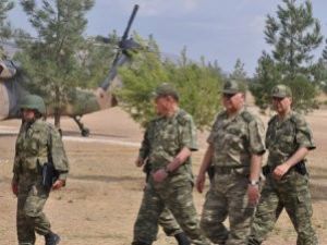Genelkurmay Başkanı Necdet Özel Gölcükte