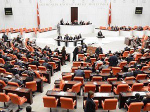 Büyükşehir tasarısının 3 maddesi kaldı