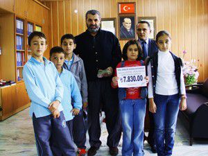 Kurbanla İyiliğe Ortak Ol-Hayırda Yarışıyoruz
